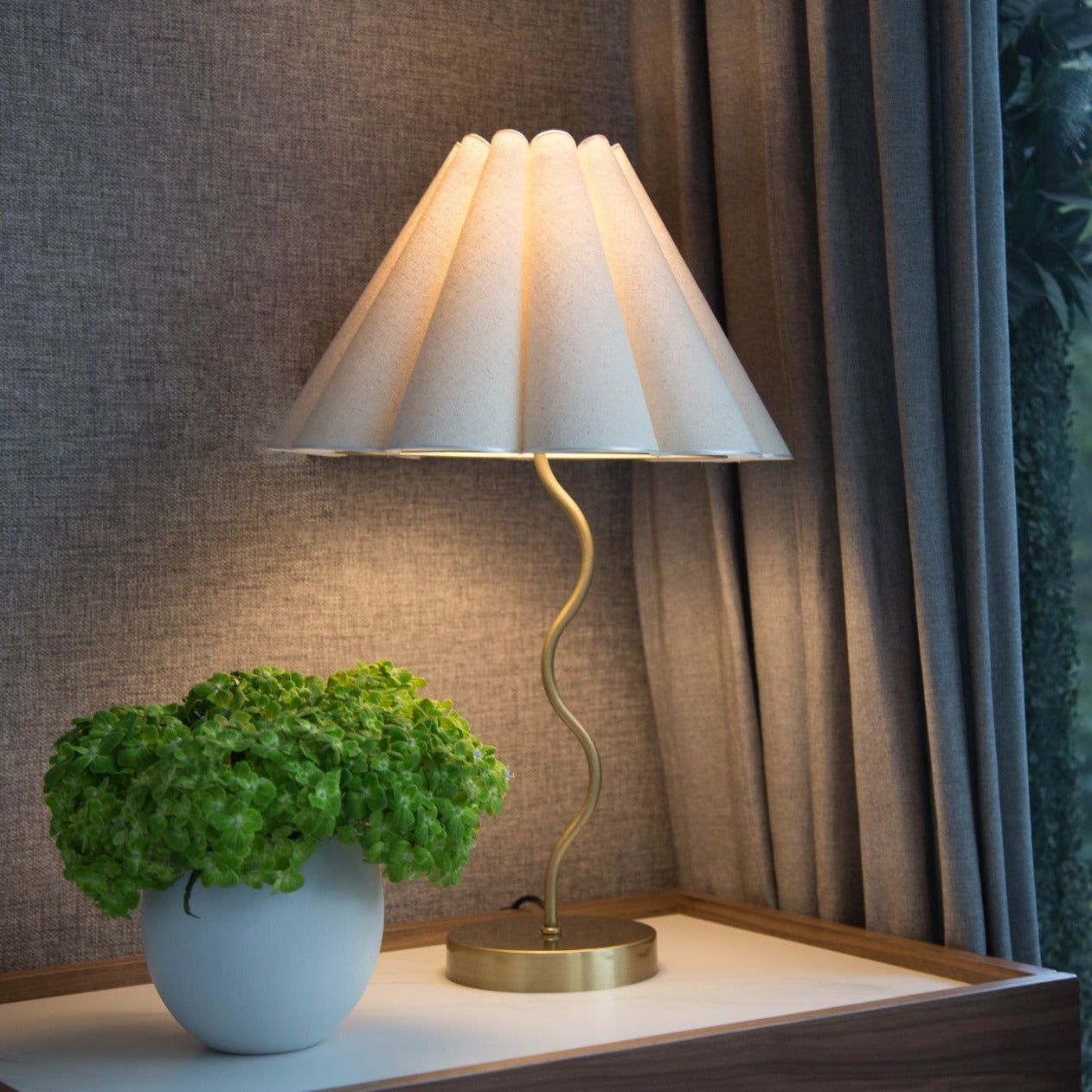Athena Lamp